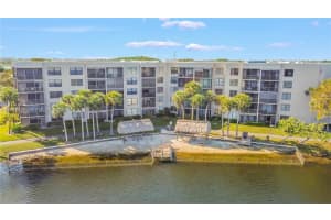 1100 Colony Point Cir 201, Pembroke Pines