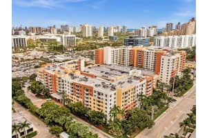 18800 Ne 29th Ave 512, Aventura