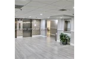 901 Hillcrest Dr 503, Hollywood