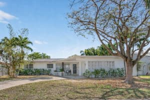 2136 Ne 56th Pl, Fort Lauderdale
