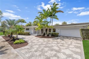 13000 Arch Creek Ter, North Miami