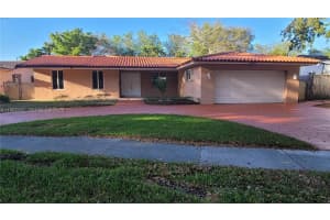 6895 Loch Ness Dr N/a, Miami Lakes 6895 Loch Ness Dr N/a, Miami Lakes