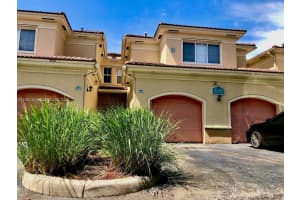 2557 Centergate Dr 103, Miramar