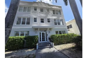 1027 Pennsylvania Ave 204, Miami Beach