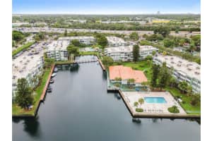 2761 Taft St 110, Hollywood