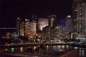 701 Brickell Key Blvd 910, Miami