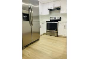 1900 Sw 121st Ct 254, Miami