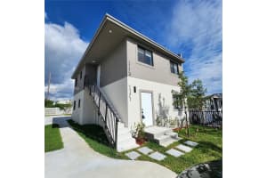 1171 Nw 66th Street 1173, Miami