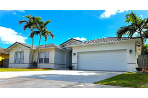 15840 Sw 151st Ter, Miami