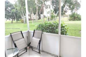 452 Flanders J 452, Delray Beach