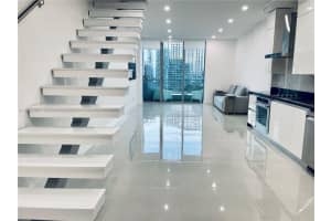 690 Sw 1st Ct 2312, Miami 690 Sw 1st Ct 2312, Miami