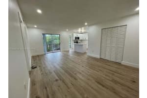 4725 Nw 7th St 305-3, Miami