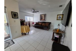 11173 Nw 7th St 201-18, Miami