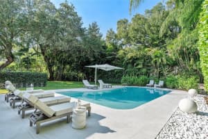 641 Island Rd, Miami