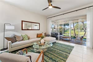 1832 Sw Willowbend Ln, Palm City