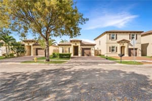 2381 Ne 4th St, Homestead