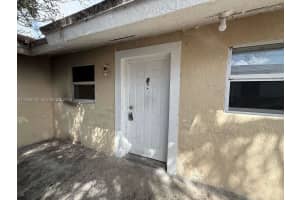 2722 Nw 22nd Ct 2, Miami