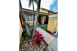 505 Nw 214th St 101, Miami Gardens 505 Nw 214th St 101, Miami Gardens