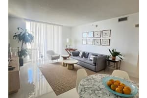 18800 Ne 29th Ave 1021, Aventura