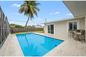 5721 Sw 38 Ct 5721, Davie