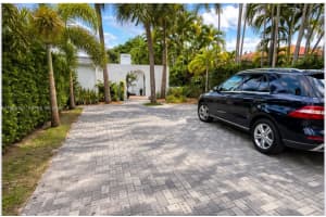 240 Greenwood Dr 240, Key Biscayne 240 Greenwood Dr 240, Key Biscayne