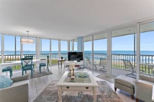 669 Ne Plantation Rd 406, Hutchinson Island