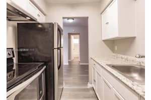 1816 Mckinley St 10, Hollywood