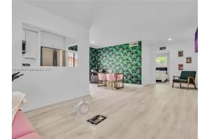 1011 Nw 23rd Ave, Miami