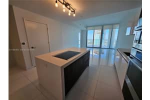 851 Ne 1st Ave 4000, Miami