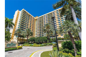 2501 S Ocean Dr 429, Hollywood