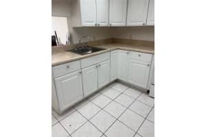 16701 Ne 14th Ave 101, Miami