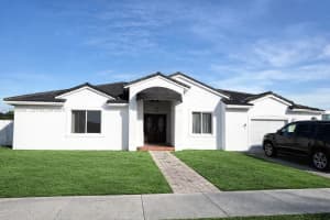 18121 Sw 152nd Ct, Miami