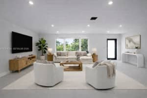 10 Nw 100th St, Miami Shores