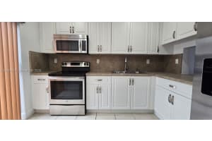 6345 Sw 138th Ct 102, Miami 6345 Sw 138th Ct 102, Miami