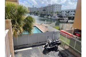 3522 Ne 171st St 206, North Miami Beach