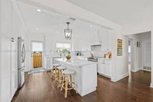 9880 Ne 9th Ave, Miami Shores