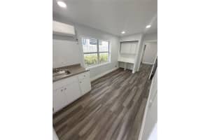 531 Ne 58th St 3, Oakland Park
