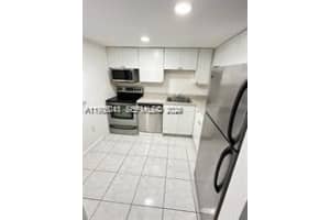 16950 W Dixie Hwy A128 Hwy A128, North Miami Beach