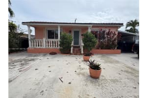 651 Tamiami Blvd, Miami