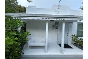 551 Nw 41st St 4, Miami