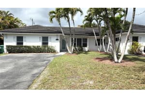 11840 Sw 81st Rd #1, Pinecrest