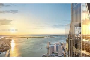 400 Biscayne Blvd 5703, Miami