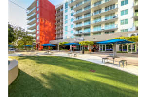 7825 Nw 107th Ave 301, Doral