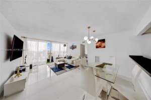 7601 E Treasure Dr 2302, North Bay Village