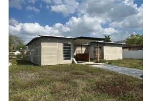 7802 Nw 68th Ter, Tamarac