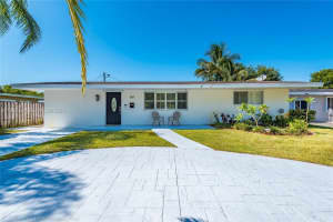 8871 Nw 15th St Rear, Pembroke Pines