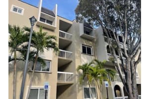 7800 Camino Real H-412, Miami