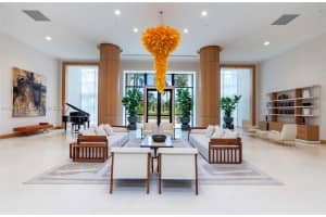 445 Grand Bay Dr 310, Key Biscayne