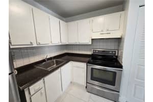 5307 Nw 23rd St 176, Lauderhill