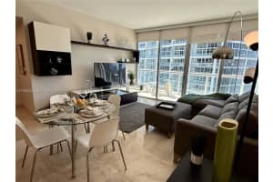 475 Brickell Ave 3913, Miami 475 Brickell Ave 3913, Miami